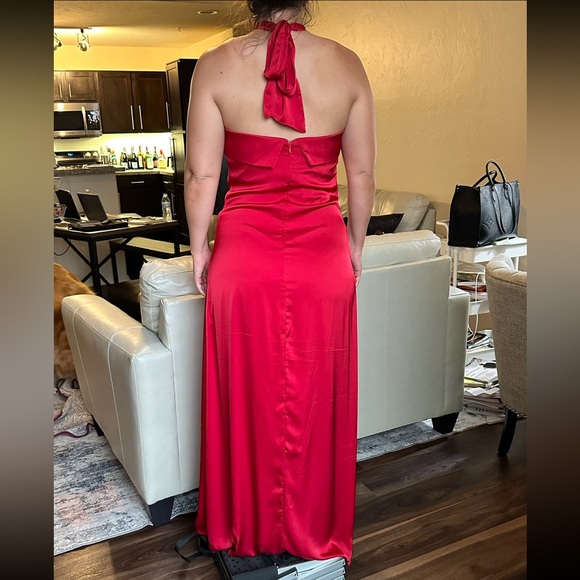 Red ball gown from Vici - Picture 2 of 3